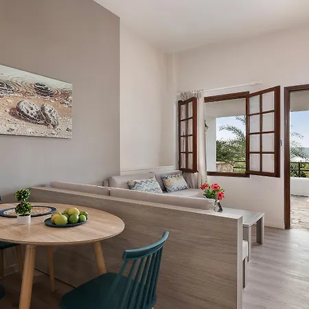 Aparthotel Alianthos