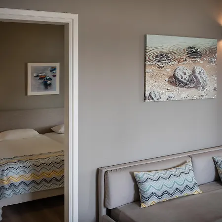 Alianthos 3* Терсанас